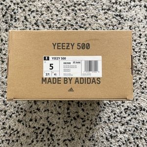 YEEZY 500